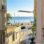 Near Palais! Studio In Cannes With Ac & Terrace - Benakey
