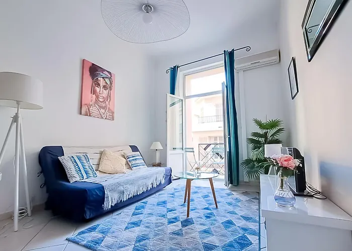 Near Palais! Studio In Cannes With Ac & Terrace - Benakey