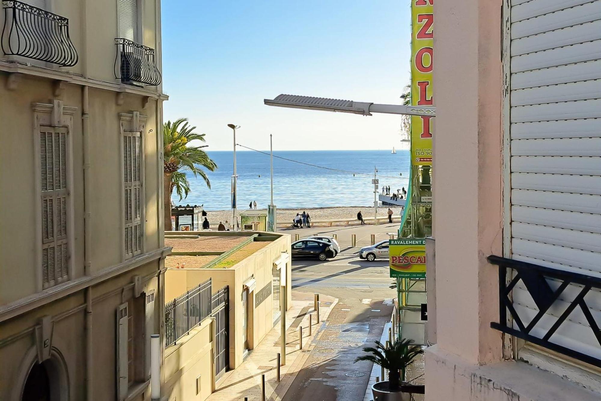 Near Palais! Studio In With Ac & Terrace - Benakey Cannes