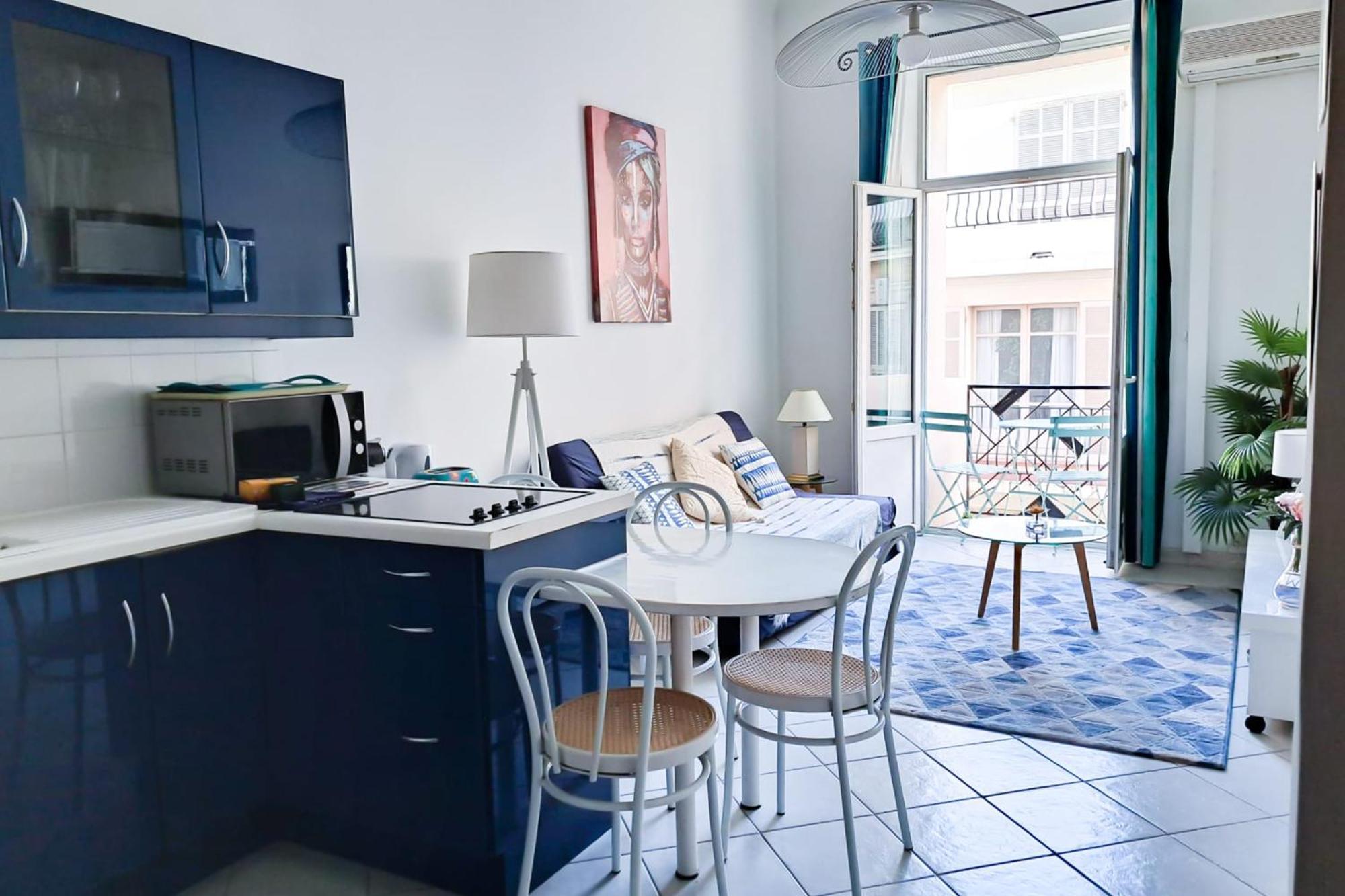 Appartement Near Palais! Studio In With Ac & Terrace - Benakey *